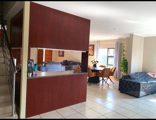 4 BEDROOM PROPERTY TO RENT IN STONERIDGE